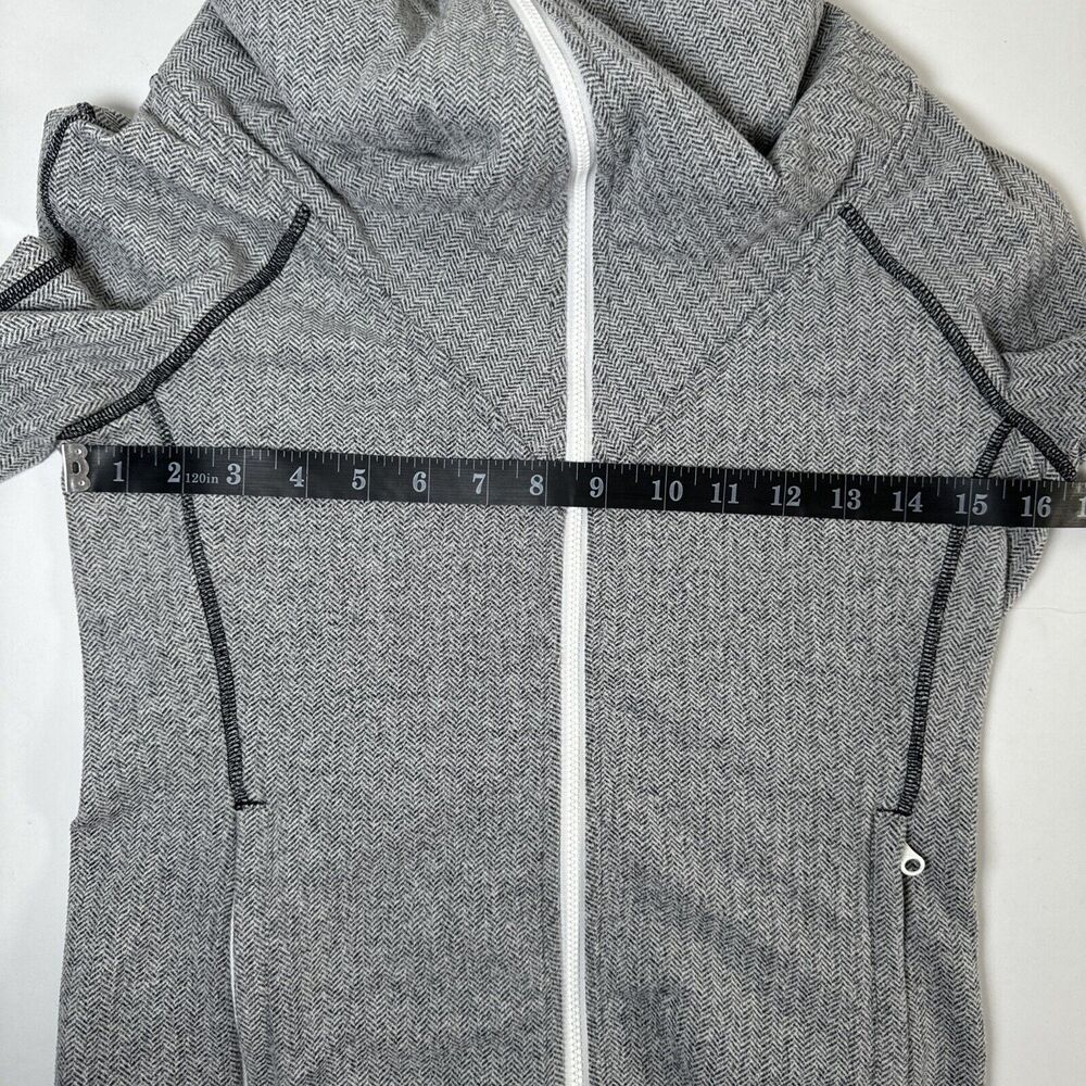 Lululemon Jacket Womens 8 Gray Herringbone Zip Up Athletic Yoga Fitted High Neck - Picture 8 of 16